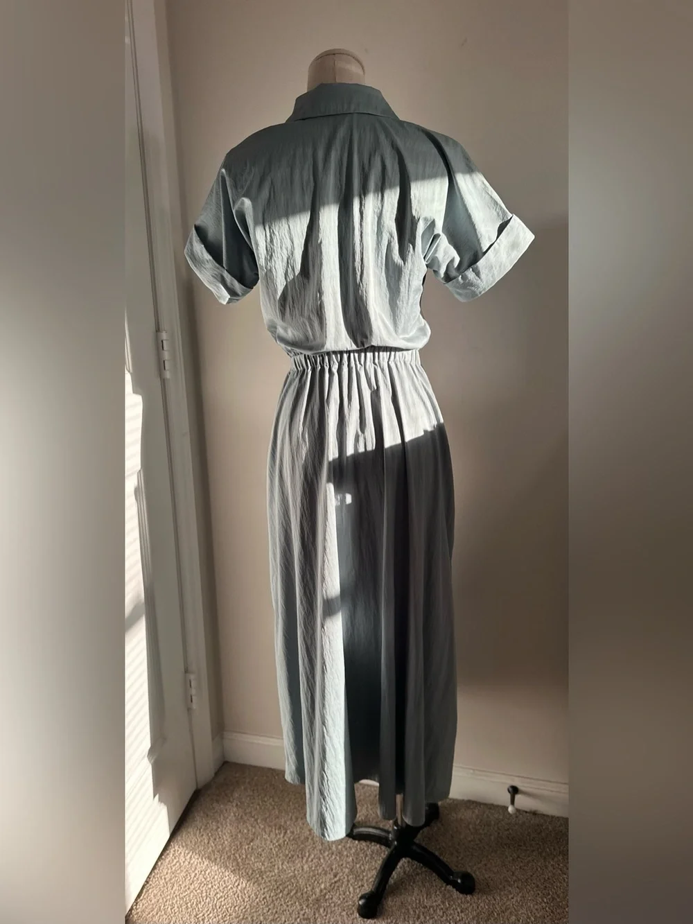 Abercrombie & Fitch Sage Green Utility Maxi Dress